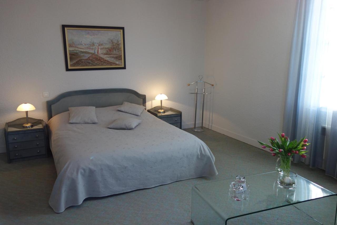 Le Platane Bed & Breakfast Lafrancaise Ngoại thất bức ảnh